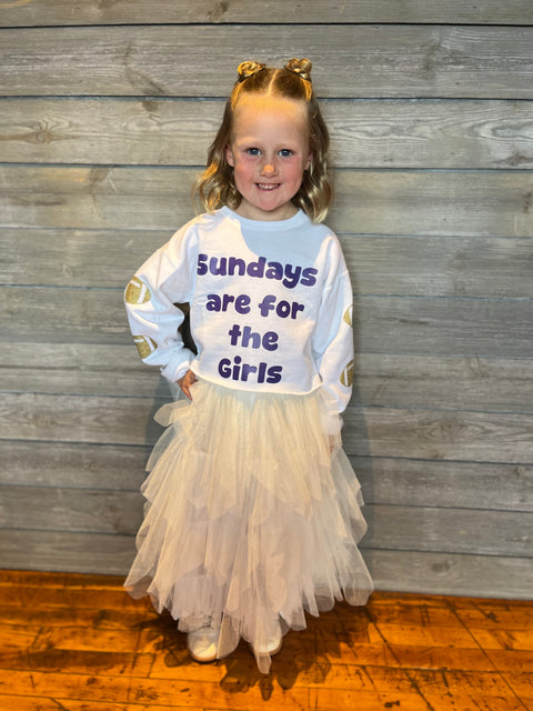 SUNDAYS ARE FOR THE GIRLS CROPPED CREW